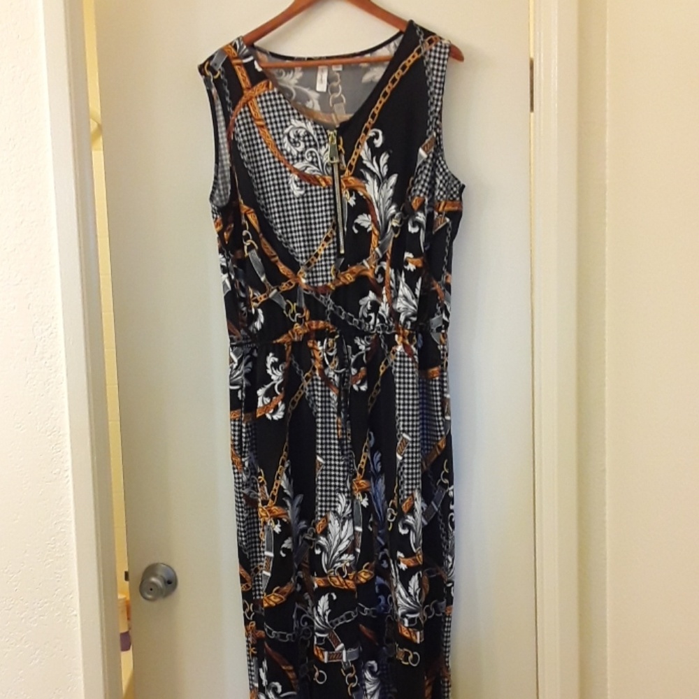 Tacera jumpsuit in black gold and white